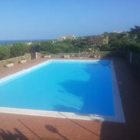 Capo Falcone Charming Hotell *